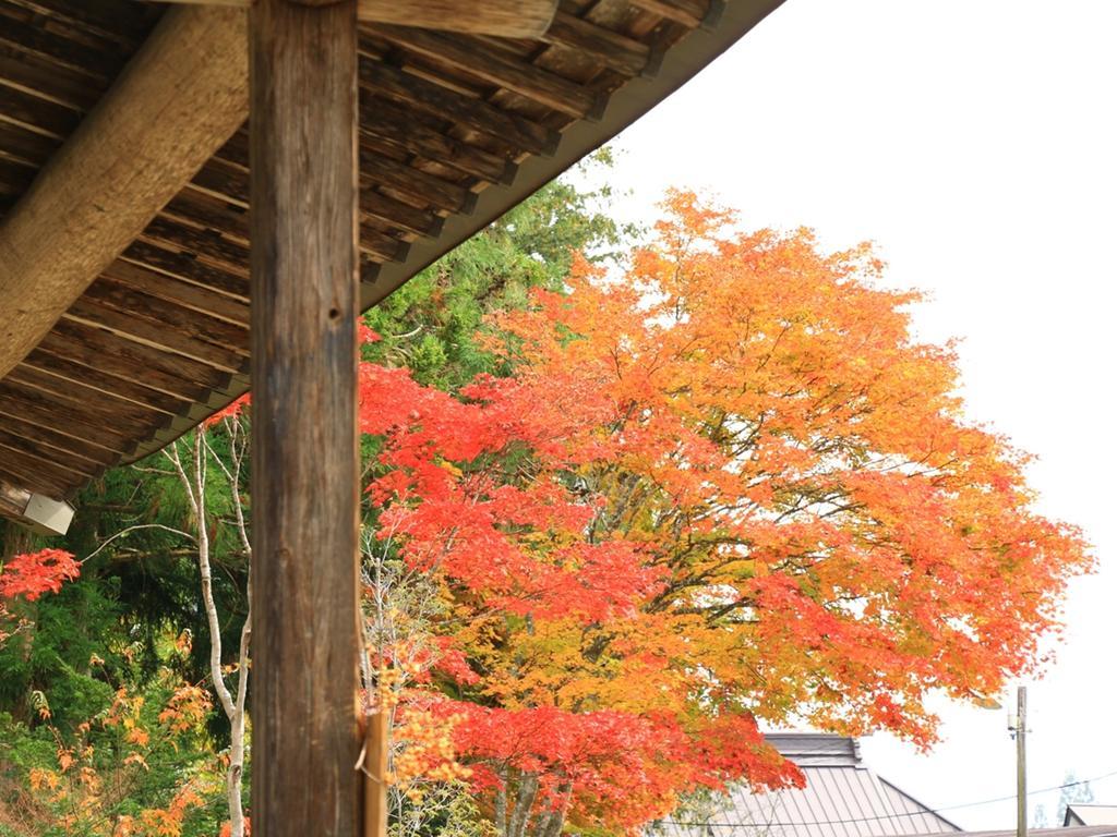 Отель Kyuhonbo Hisayamakan Нагано Экстерьер фото