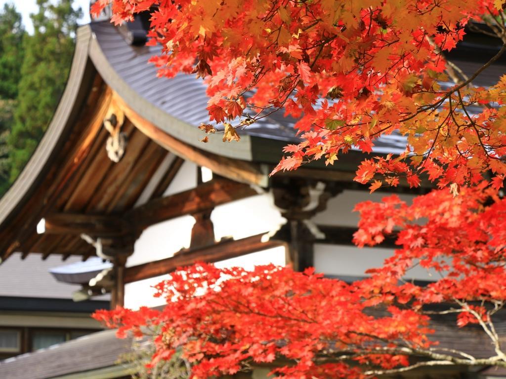 Отель Kyuhonbo Hisayamakan Нагано Экстерьер фото